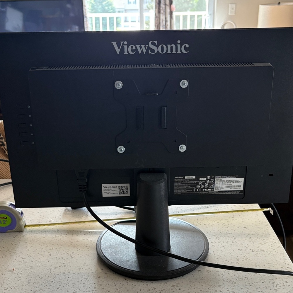 ViewSonic 22” Monitor - Picture 3 of 11